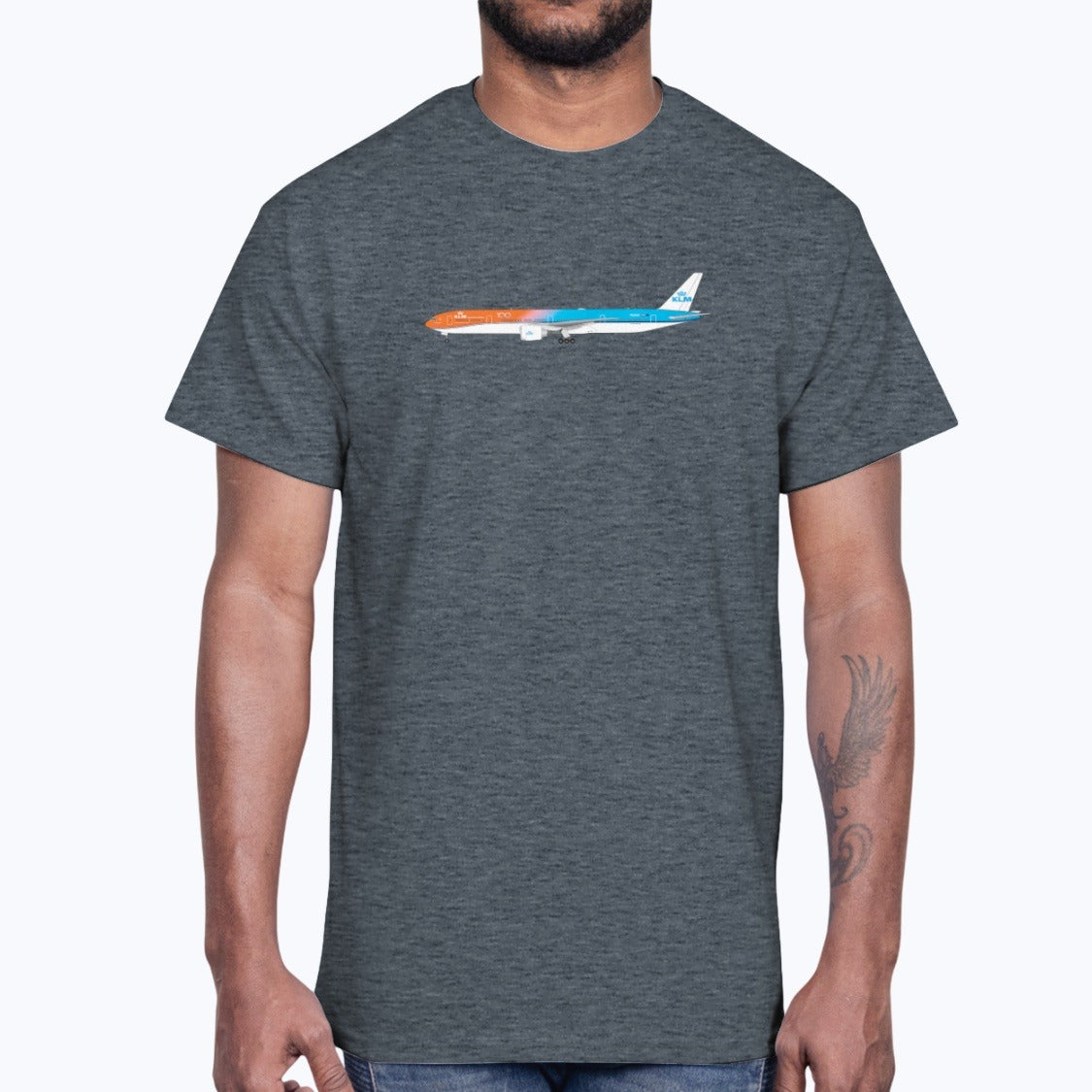 KLM Boeing B777-300ER Unisex T-Shirt - Dark Heather - Model